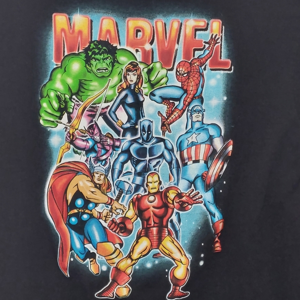 Marvel Comics Vintage-Style Graphic T-Shirt - Size Young Men's Large 🦸🏻‍♂️